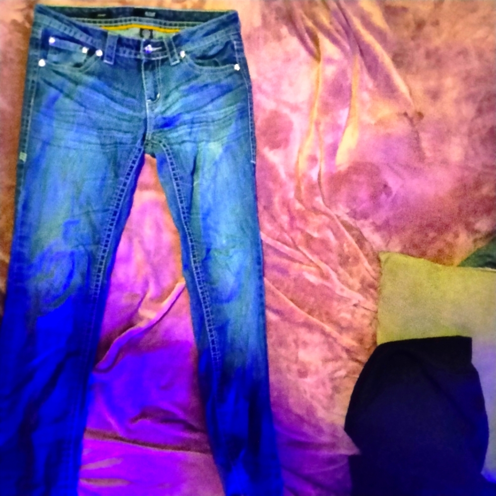 Women's jeans